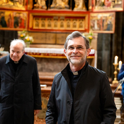 Agape und Mitarbeitergebet