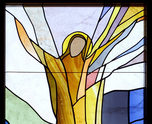 Der auferstandene Christus (Christi Himmelfahrt).      H?bersdorf, 23.3.2003     ? Franz Josef Rupprecht; A-7123 M?nchhof; Bank: Raiffeisenbank M?nchhof (BLZ 33054), Kto.-Nr.: 17.608