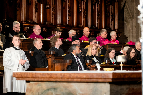Stephansdom: Österreich nahm Abschied von Papst Franziskus / Erzdiözese Wien/ Schönlaub, Stephan Schönlaub Stephansdom: Österreich nahm Abschied von Papst Franziskus