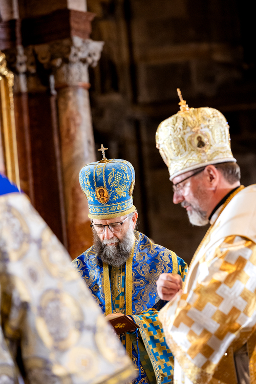 byzantinisches Pontifikalamt Stephansdom / Erzdiözese Wien/ Schönlaub byzantinisches Pontifikalamt Stephansdom