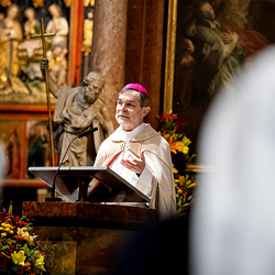 Vesper am Tag des geweihten Lebens / Erzdiözese Wien/Schönlaub